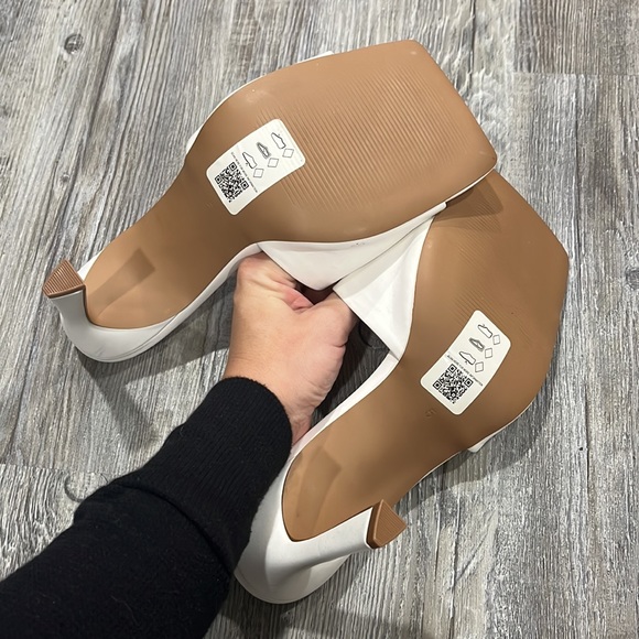 ASOS design heels - Picture 4 of 4